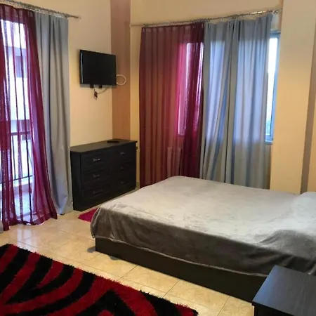 Iridas Center Διαμέρισμα *