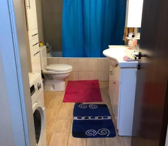 Apartment Iridas Center